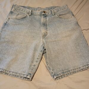 Wrangler Men's Light Blue Jean Shorts